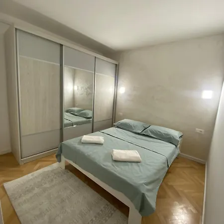 Apartment Dar *